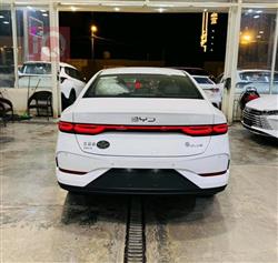 بی وای دی Qin Plus